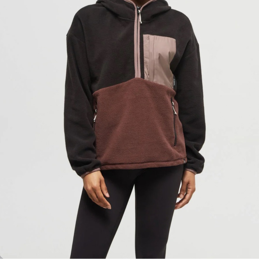 Recycled MicroFleece Contrast 1/4 Zip Hoodie - Black and Brown